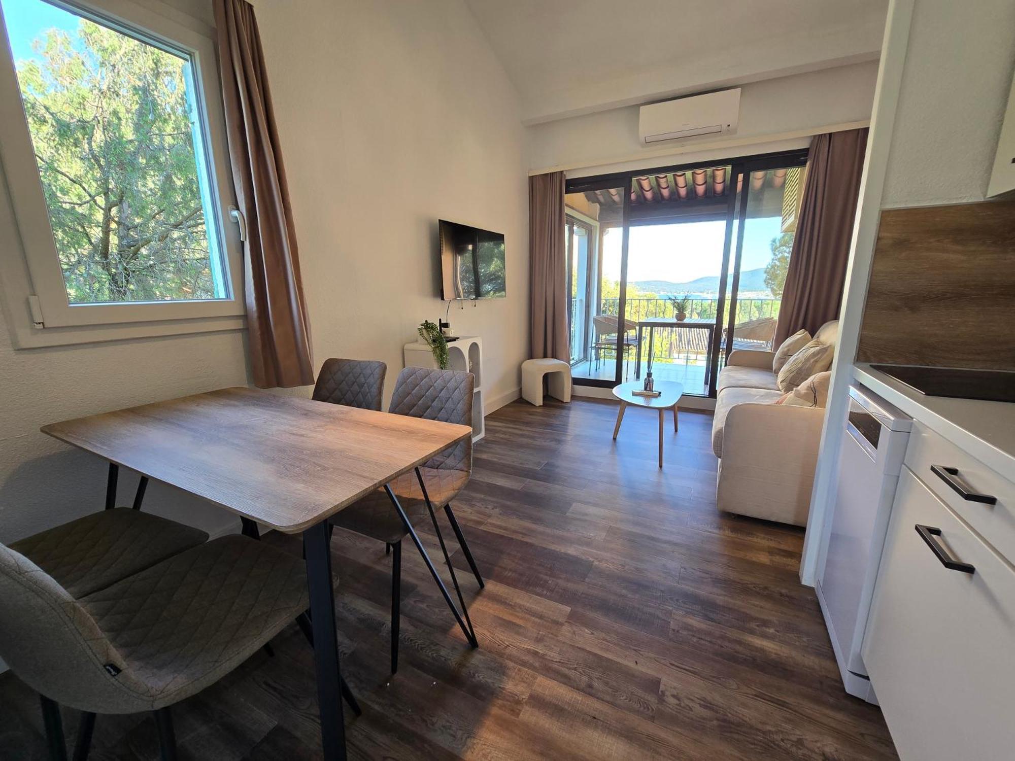 Chez Adriana Studio Vue Mer Avec Piscine Гримо Екстер'єр фото