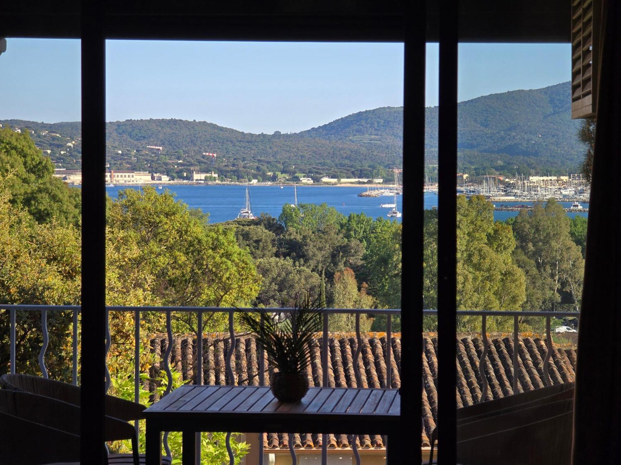 Chez Adriana Studio Vue Mer Avec Piscine Гримо Екстер'єр фото